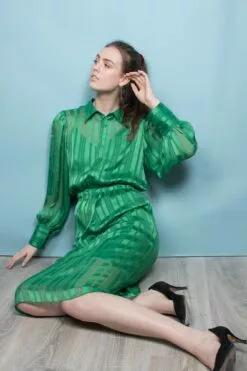 Second Female Telinna Dress - Medium Green -Second Female Salg xPYkW85tQebbJuLpnyaK IMG 4602