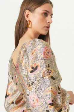 Second Female Eske Dress - Marzipan -Second Female Salg yC5ay0Y0S9igPsA3AUCj 53756 1021 12 700x 7022bb0a 650f 4f0c 80c6 41d34d84920b